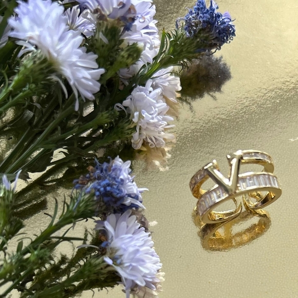 Jewelry - Picture 4 of 4